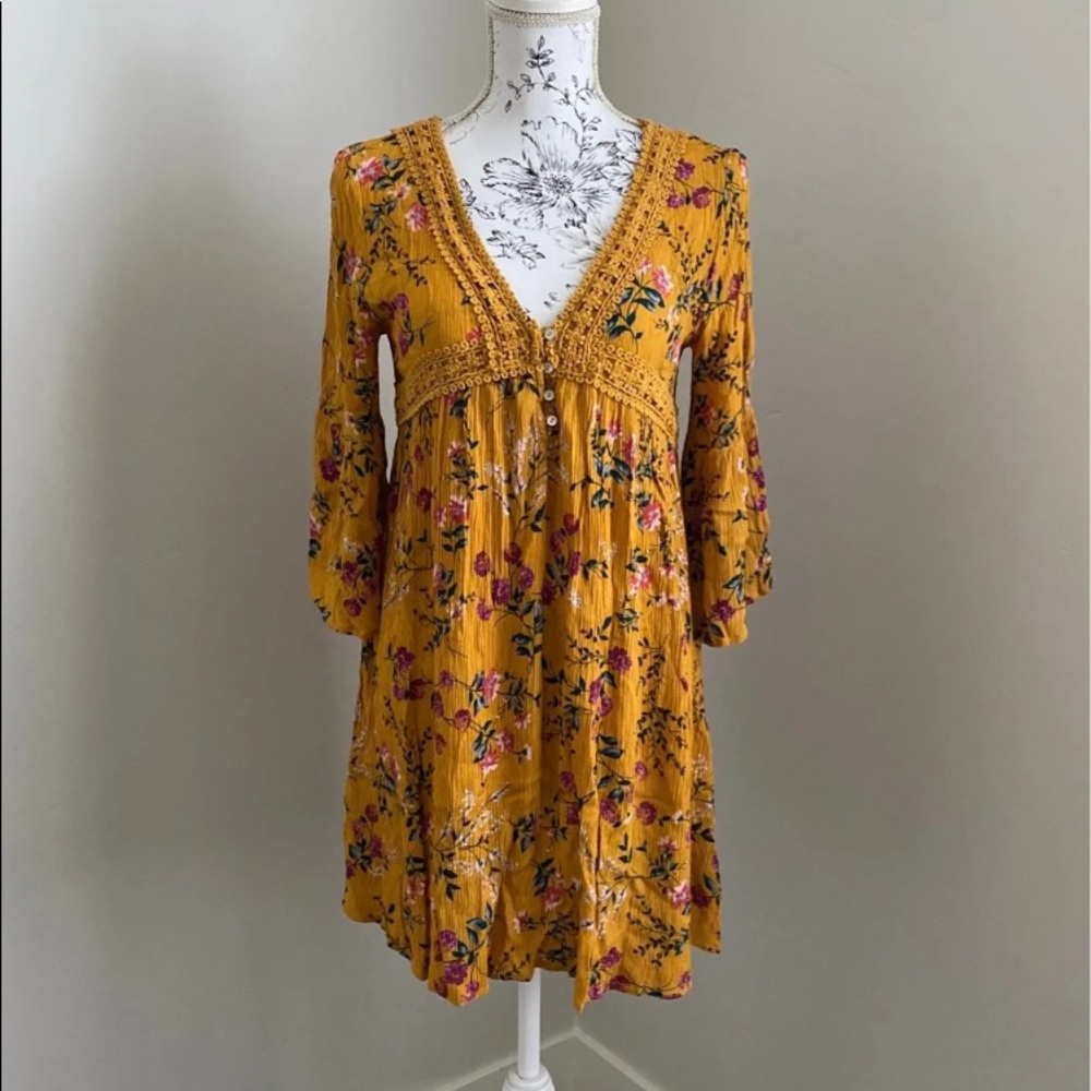Dress Women’s Size Medium